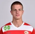 D. Orosz