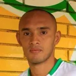 E. González