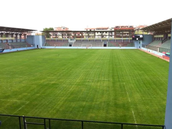 Maltepe Hasan Polat Stadı Stadium
